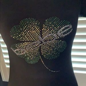NWOT Bebe Sz XS Sparkly St. Patty’s Tee